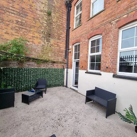 Appartement Spacious 2 Bed Next To Bae With Bath Barrow-in-Furness